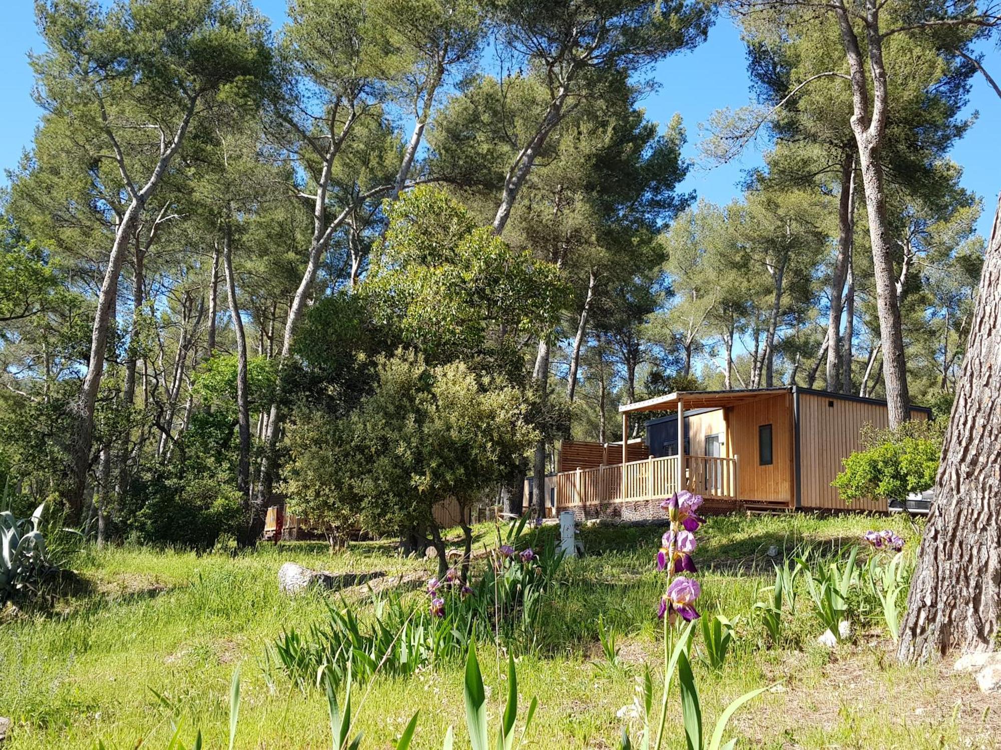 אובן Camping Du Garlaban מראה חיצוני תמונה