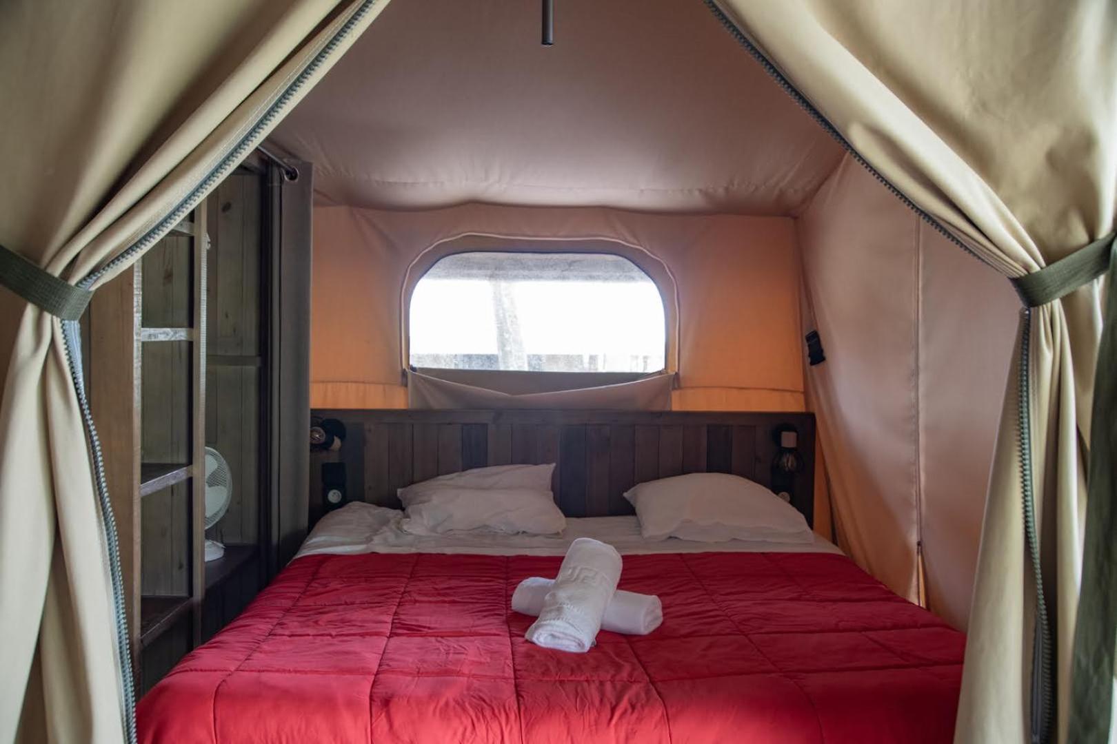 אובן Camping Du Garlaban חדר תמונה